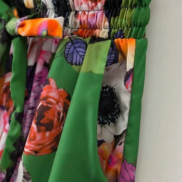 LAST PAIR-Host Pick pajama style pants MEDIUM - Picture 3 of 7